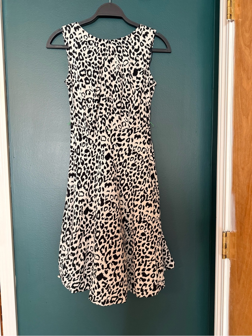 AB Studio Black and White Leopard-Print Sleeveless A-Line Dress